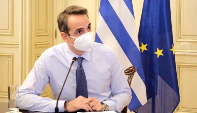 Μητσοτάκης: Οι εμβολιασμοί αργούν «γιατί όποιος βιάζεται, σκοντάφτει»